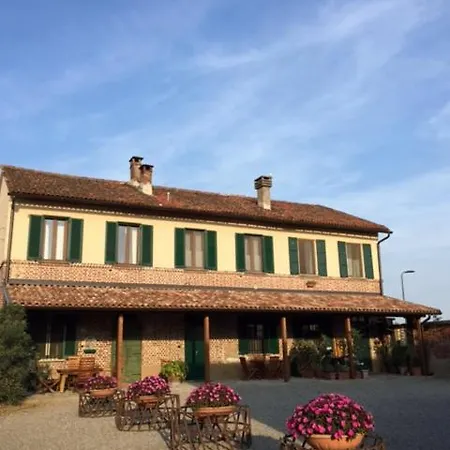 Farm stay Cascina Battivacco *