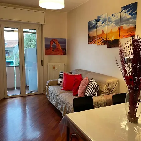 Adriano Metro & Comfort - Affitti Brevi Italia Apartamento
