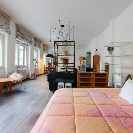 Lovely - Beautiful Loft With Terrace In Porta Romana Апартаменты *