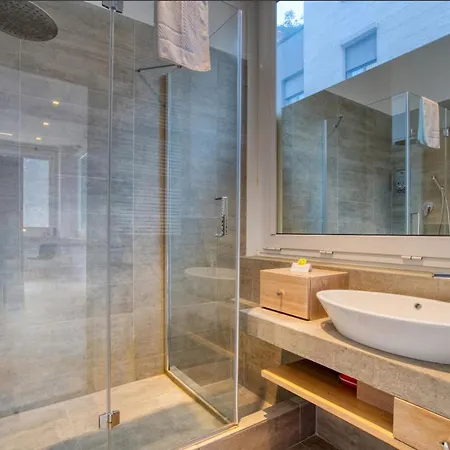 Passarella 4 Милан