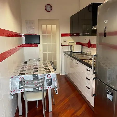 Appartamento Via Adriano Affitti Brevi Italia