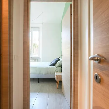 Modern Close To Shopping District Διαμέρισμα