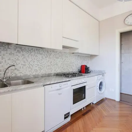 Prestigioso In Via Della Spiga Appartement Milan