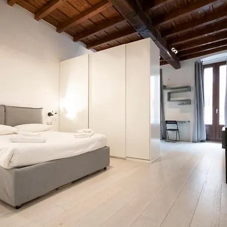 San Lorenzo Апартаменты *