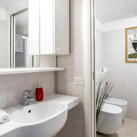 Navigli-duomo With Netflix+wifi Апартаменты *