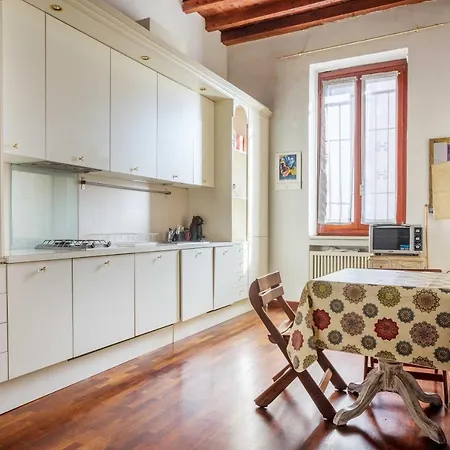 Cozy And Fancy Studio On The Navigli By Easylife Apartment *