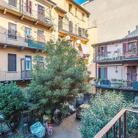 Cozy And Fancy Studio On The Navigli By Easylife Apartment