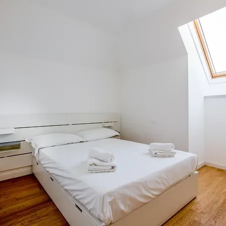 Modern With Terrace, Wifi & Ac Milaan