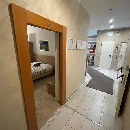 Montecarlo 3* Mediolan