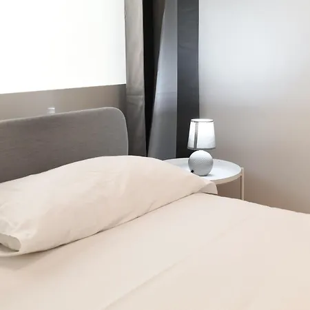 Primopiano - La Malfa Flats Apartment *