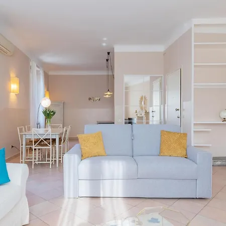 Retreats Navigli Milan