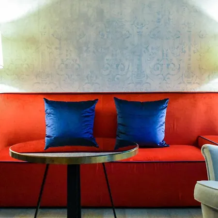 Hotell Palazzo Cornalia 5*