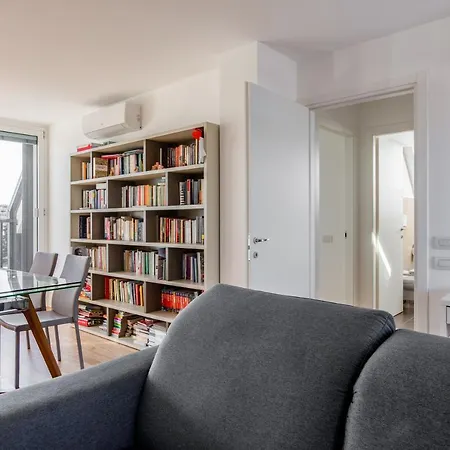 Apartment Modern With Terrace, Wifi & Ac *