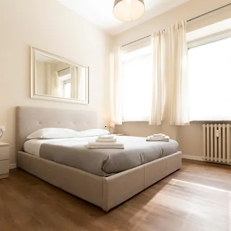 Via Torino 2 Apartment Mailand