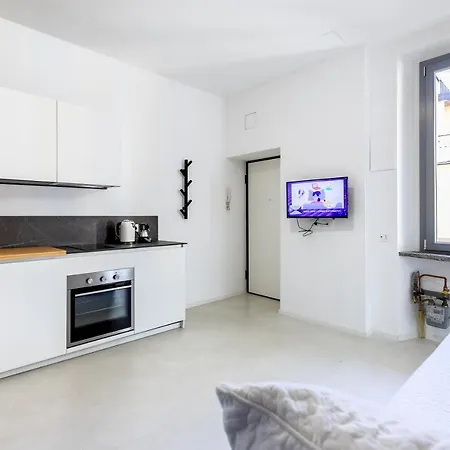 Alessia's Flat - Sarpi 4 Apartament *