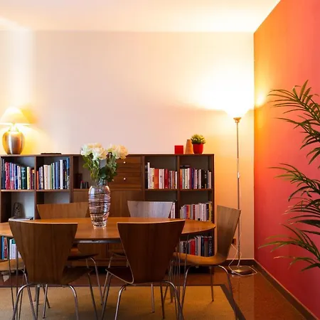 Fara Haus Deluxe - 2 Bedrooms * Milan