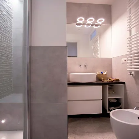 Apartment Getthekey Monte Ceneri Milan