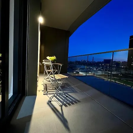 Apartment East Uptown High Tech Studio Milan
