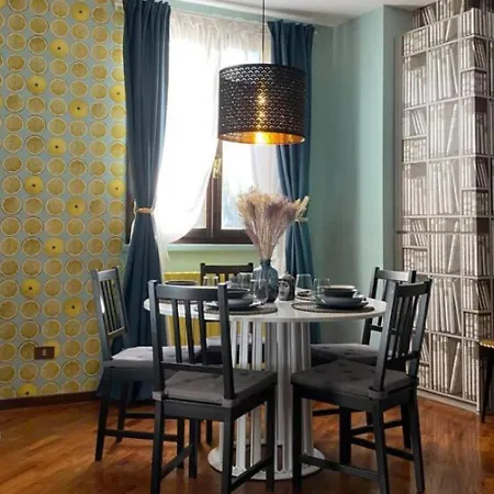 Design With Parking Navigli Area Tatil Evi