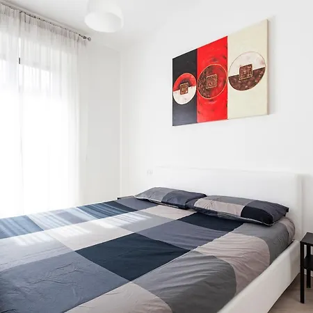 Freshly Renovated Flat Perfectly Located Milán
