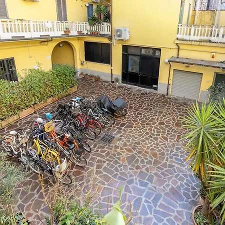 Alessia's Flat - Sarpi 4 Milan