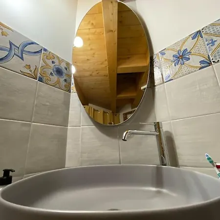Apartment Open Space City Center Con Terrazzo E Due Bagni