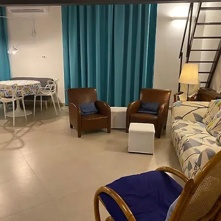 Open Space City Center Con Terrazzo E Due Bagni Apartamento