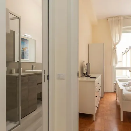 Joivy Modern 2bed Flat With Balcony, 250m From M5 Foppa And M2 Sant'agostino شقة *