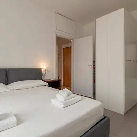 Cosy 1 Bed Flat With Terrace *