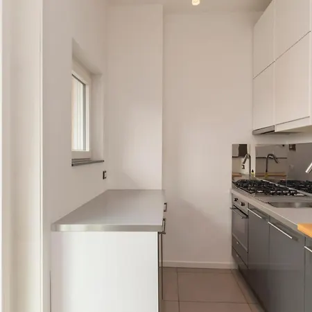 Cosy 1 Bed Flat With Terrace Apartment *