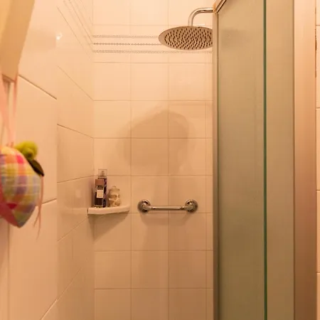 Апартаменты Fara Haus Deluxe - 2 Bedrooms *