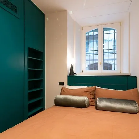 Youhosty - Borgonuovo 4 * Milaan