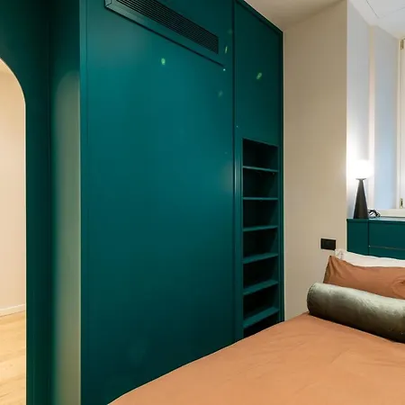 Youhosty - Borgonuovo 4 * Milaan