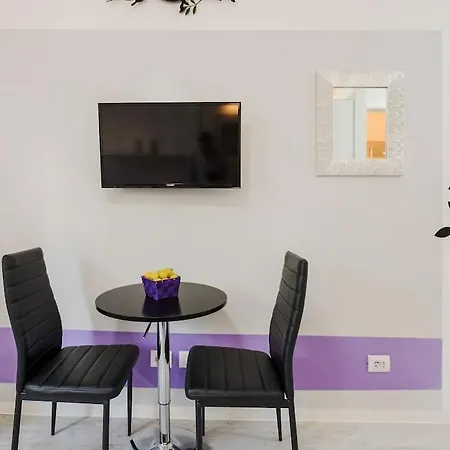 Apartment ℒovely & ℰlegant Next To Duomo/missori