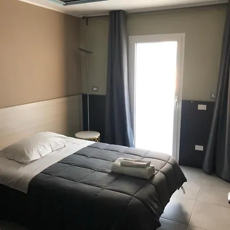 Villa Camilla Milano Metro 4 Milão