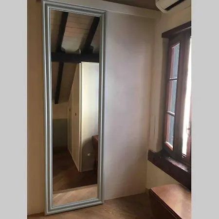 Appartement Independent Courtyard House In Center