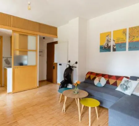 Monolocale Industrial-Chic Di Fronte A San Siro Apartment