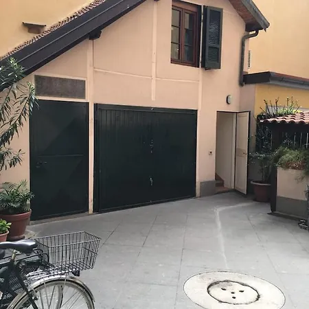 Appartement Independent Courtyard House In Center Milan