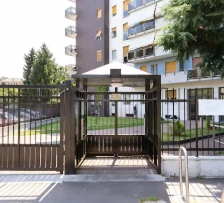 Monolocale Industrial-Chic Di Fronte A San Siro * Milan