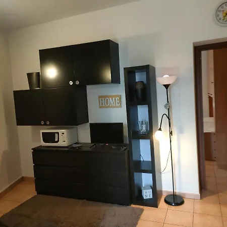 Dolce Apartment *