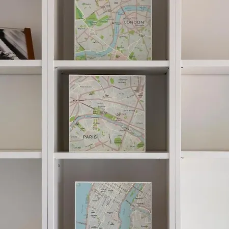 Luce - Your Windows On The Corso Di Porta Vigentina Apartment *