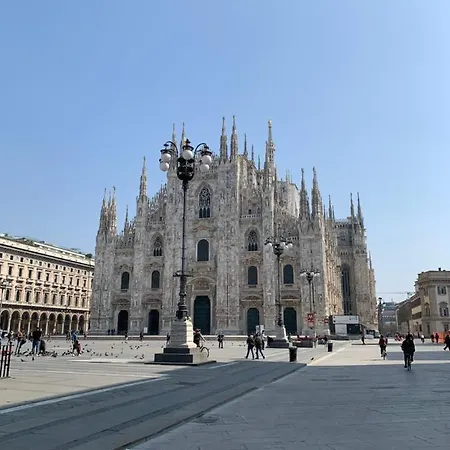 Spacious Loft Baia Del Re - Navigli מילאנו