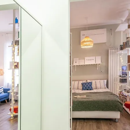 Fancy Studio In A Lively District *