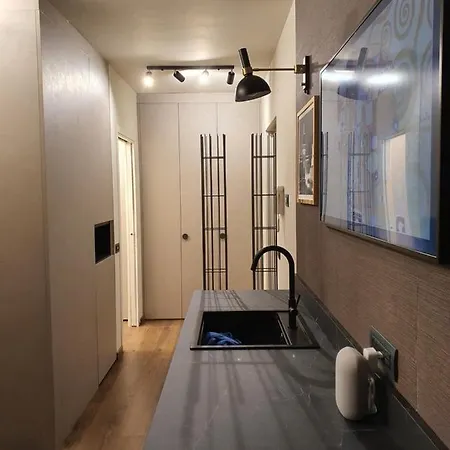 Porta Romana Gold Apartment Milan