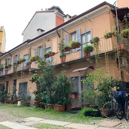 Bilocale Di Ringhiera In Corso Como/garibaldi Apartamento *