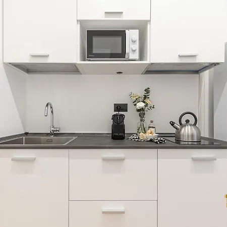 Beplace In San Babila