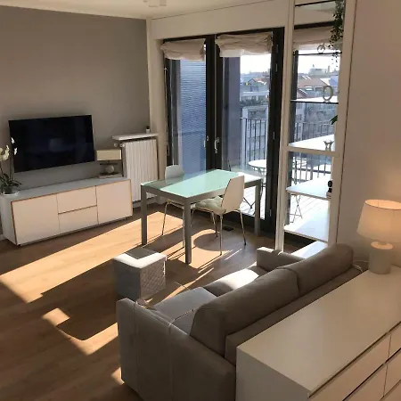 Daire Fiera Milanocity View With Terrace Next To Shopping Mall Milano