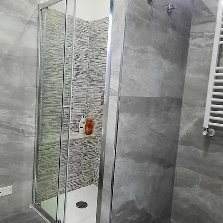 Appartement Bnbutler - Manzotti - Bilocale Ristrutturato E Arredato A Nuovo, Dergano Milan
