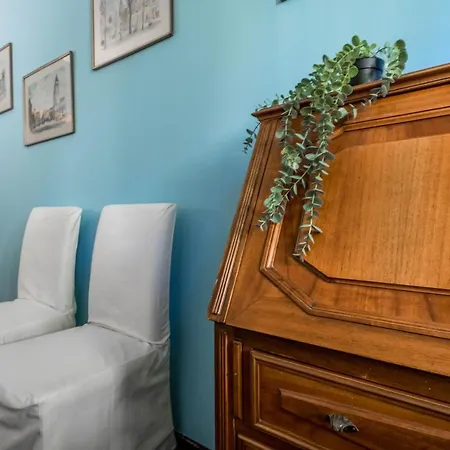 Altido Quiet Apt For 4 With Terrace Near Train Station Apartamento