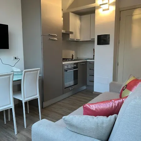Apartament Sunshine Raggio Di Sole Mediolan